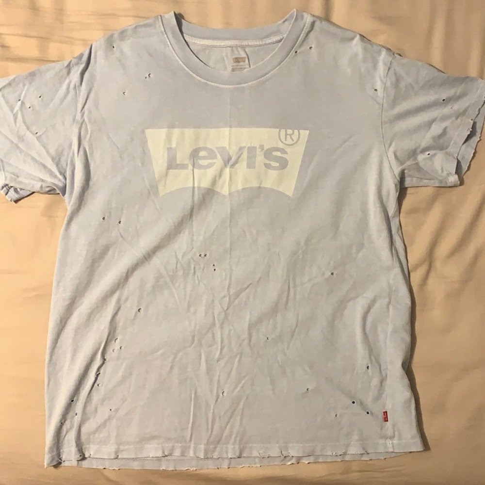 LEVI T-shirt